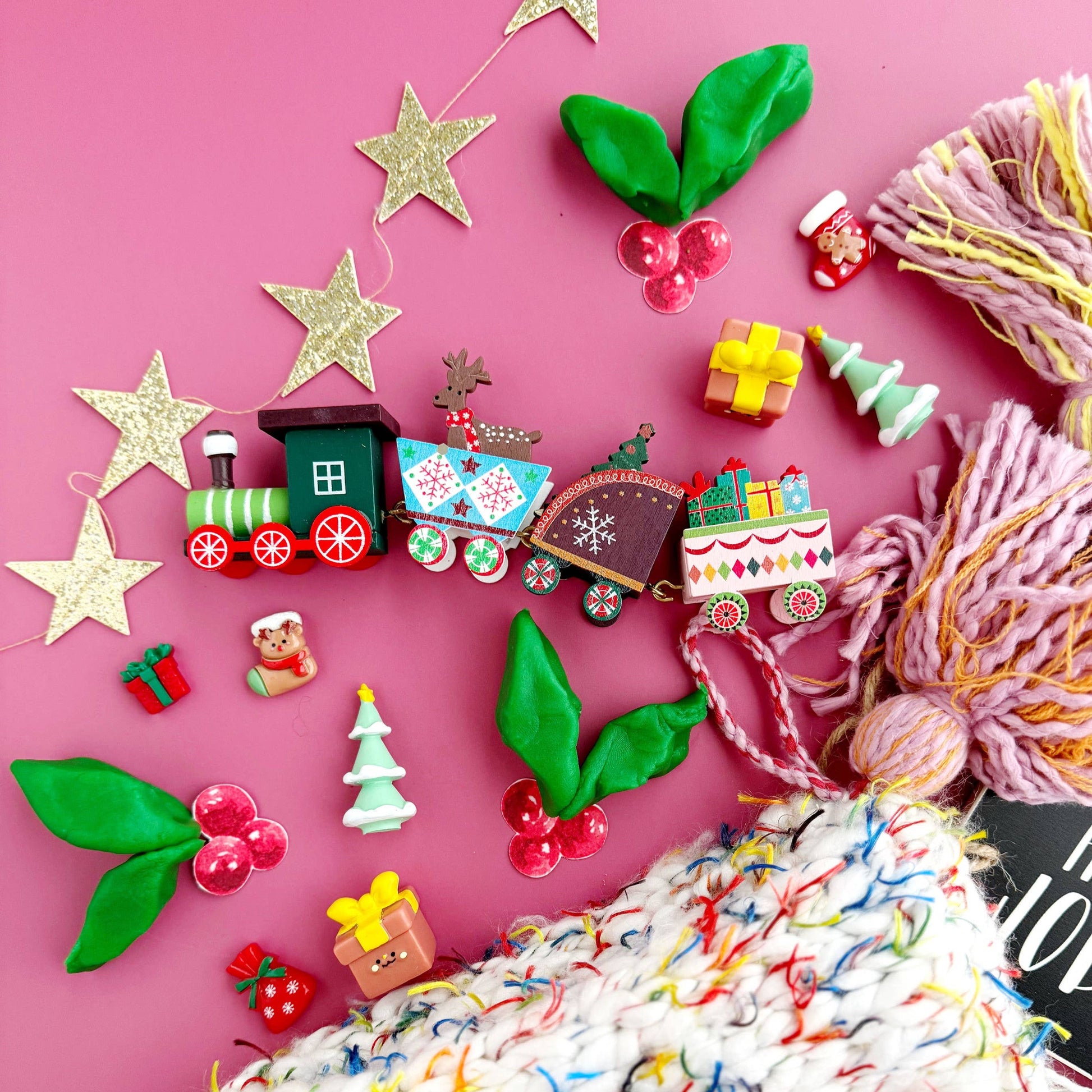 Christmas Train Sensory Play Dough Play Kit - Caitly