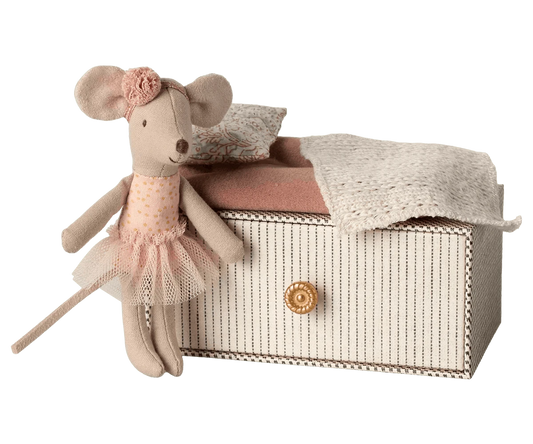 Dancing Mouse in Daybed, Little Sister - Caitly