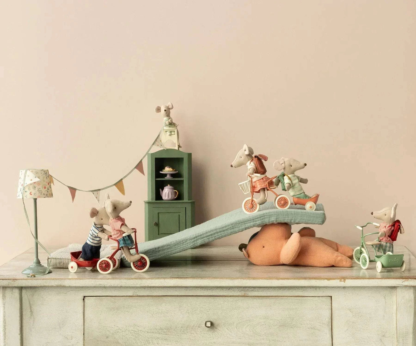 Maileg Tricycle Mouse Big Sister Red - Caitly