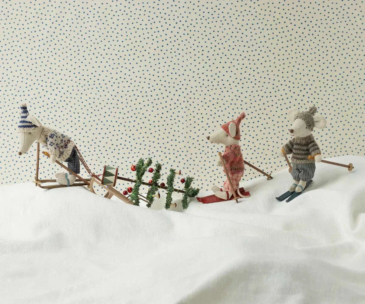 Maileg Winter mouse with ski set, Big sister - Rose - Caitly