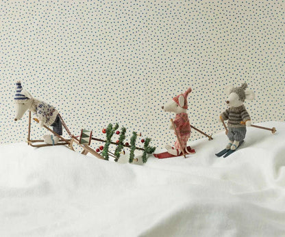 Maileg Winter mouse with ski set, Dad - Blue - Caitly