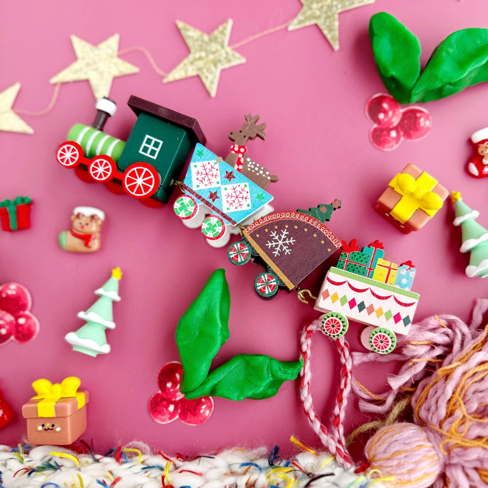 Christmas Train Sensory Play Dough Play Kit - Caitly