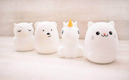 Lumipets® LED Cat Night Light with Remote - Caitly