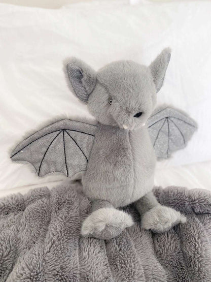 Mon Ami Bellamy the Bat - Caitly