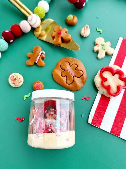 Gingerbread Mini Dough-To-Go - Caitly